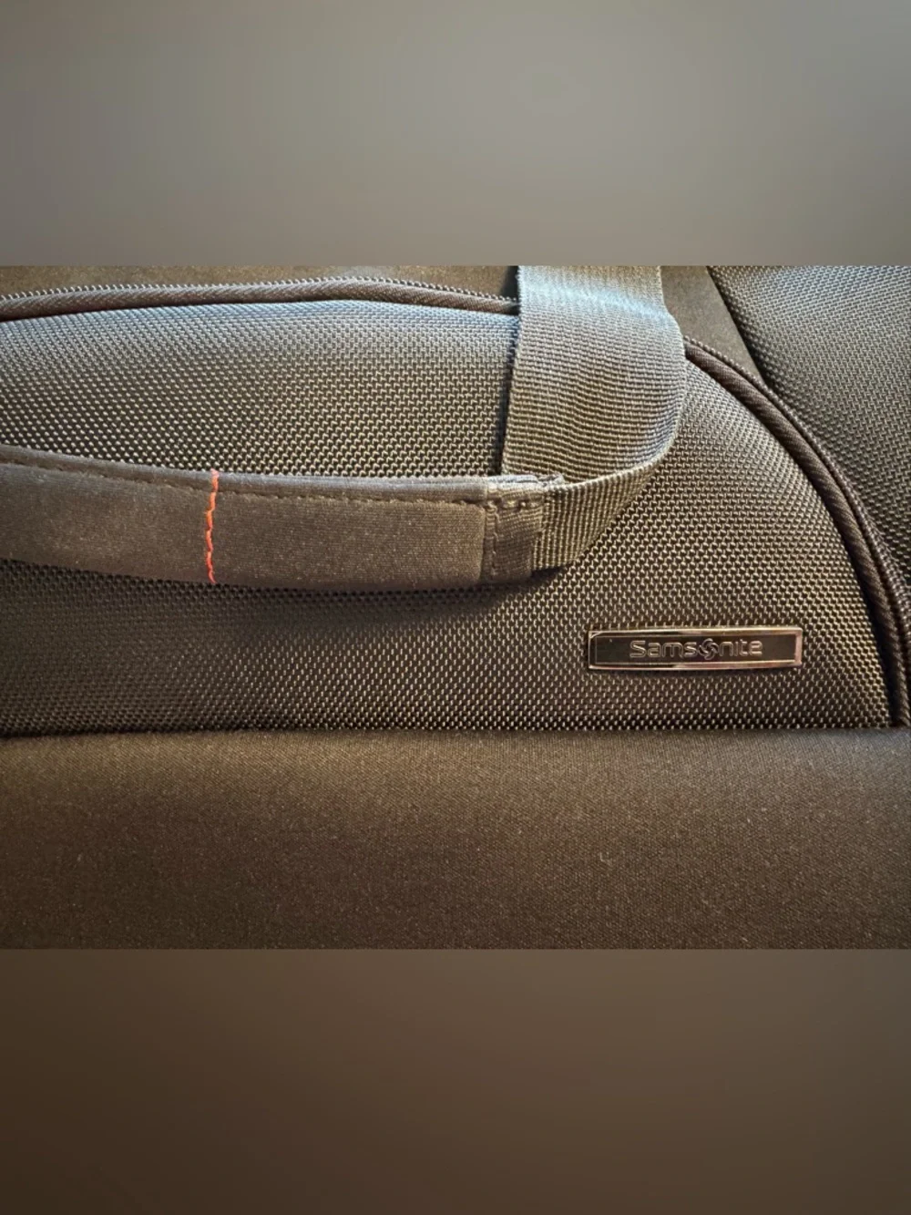Samsonite Black Laptop Briefcase with Shoulder Strap